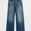 Jeans a vita alta con gamba larga