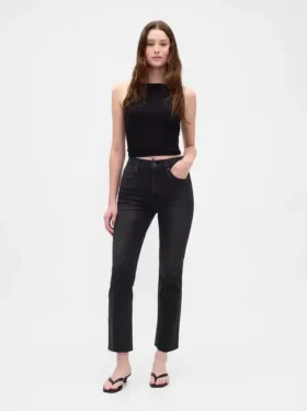 Jeans a vita alta con gamba svasata