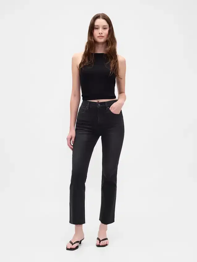 Jeans a vita alta con gamba svasata