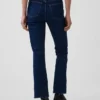 Jeans a vita alta con gamba svasata