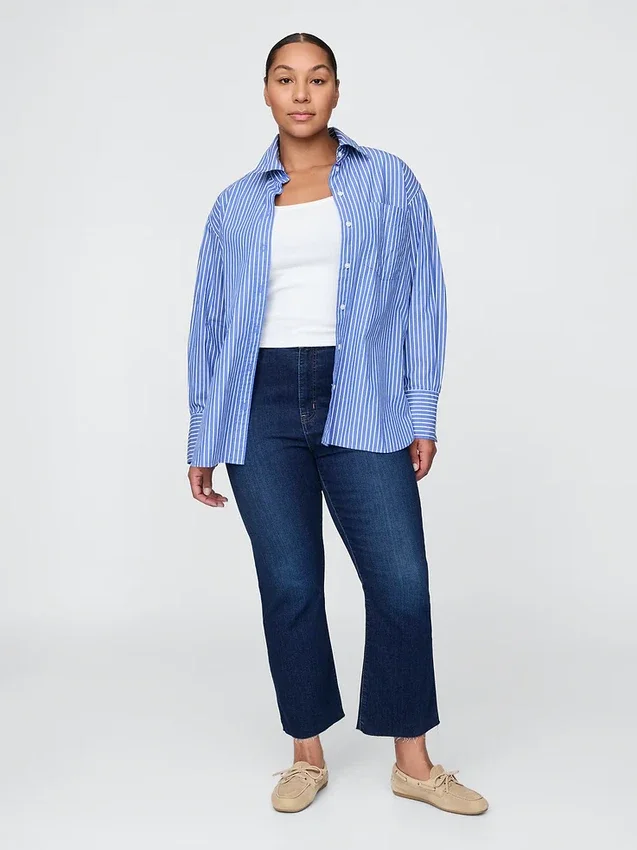 Jeans a vita alta con gamba svasata