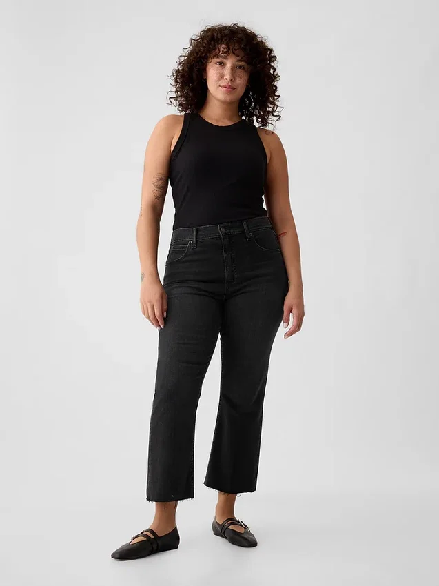 Jeans a vita alta con gamba svasata