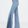 Jeans a vita alta con toppe in stile anni ’70 a zampa