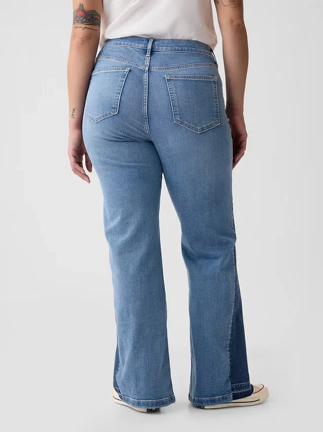 Jeans a vita alta con toppe in stile anni ’70 a zampa