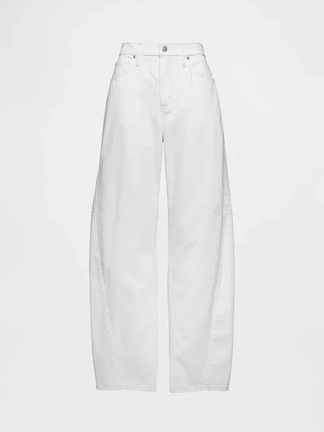 Jeans a vita alta dal taglio a botte