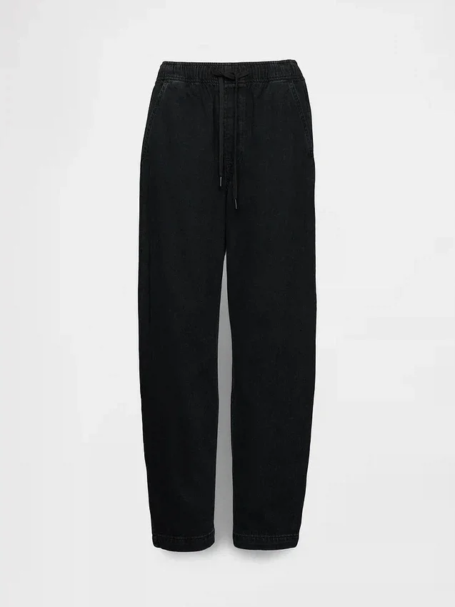 Jeans a vita alta dal taglio a botte