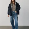 Jeans a vita alta dal taglio a botte