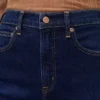 Jeans a vita alta dal taglio ampio e svasato