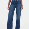 Jeans a vita alta e gamba larga per taglie curvy