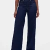 Jeans a vita alta e gamba larga per taglie curvy