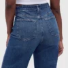 Jeans a vita alta e gamba larga per taglie curvy