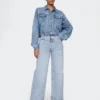 Jeans a vita alta, gamba larga con risvolto