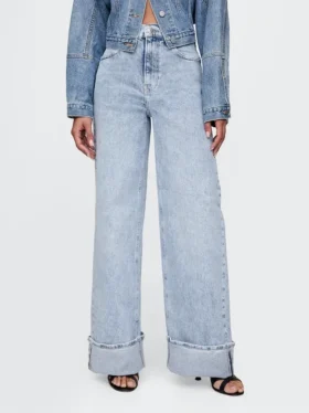 Jeans a vita alta, gamba larga con risvolto