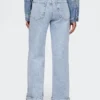 Jeans a vita alta, gamba larga con risvolto
