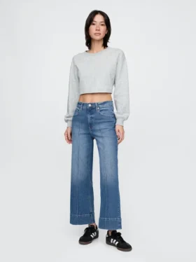 Jeans a vita alta, gamba larga e lunghezza alla caviglia