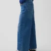Jeans a vita alta, gamba larga e lunghezza alla caviglia