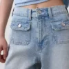 Jeans a vita alta, gamba larga e lunghezza alla caviglia