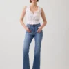 Jeans a vita alta svasati in stile anni '70