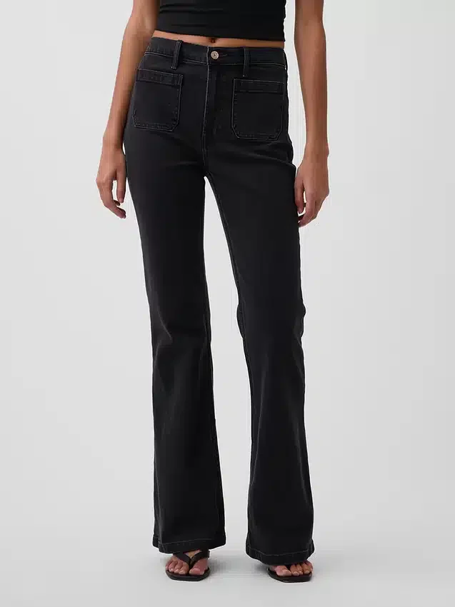 Jeans a vita alta svasati in stile anni '70