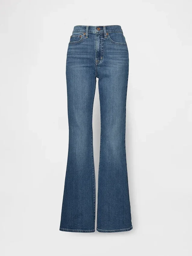 Jeans a vita alta svasati in stile anni '70