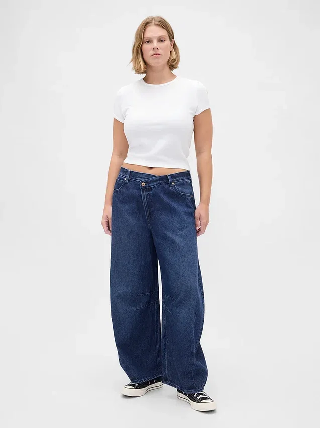 Jeans a vita alta ultrasoft con taglio a ferro di cavallo incrociato