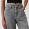 Jeans a vita alta ultrasoft dal taglio a botte