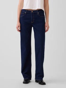 Jeans a vita bassa e dal taglio ampio in stile anni ’90