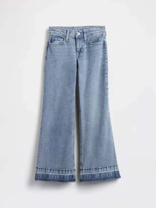 Jeans a vita bassa e gamba svasata per bambini