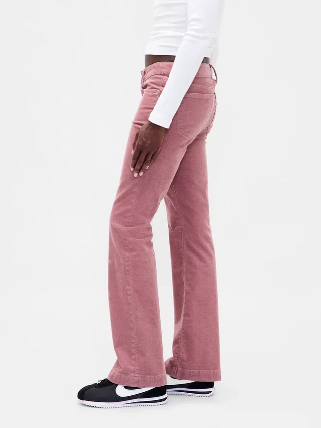 Jeans a vita bassa in velluto a coste, lunghi e dal taglio slim