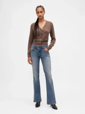 Jeans a vita bassa, lunghi e slim