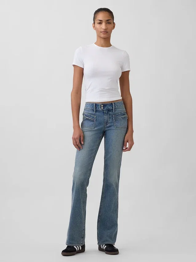 Jeans a vita bassa, lunghi e slim