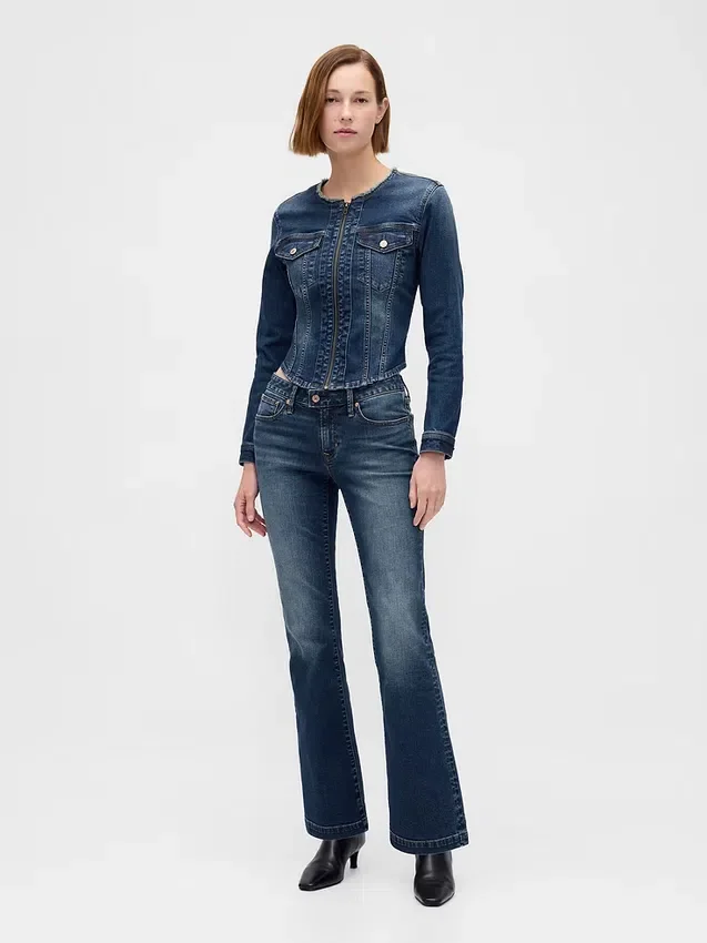 Jeans a vita bassa, lunghi e slim
