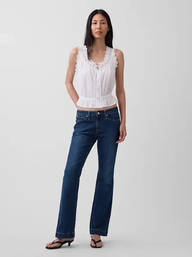 Jeans a vita bassa, lunghi e slim