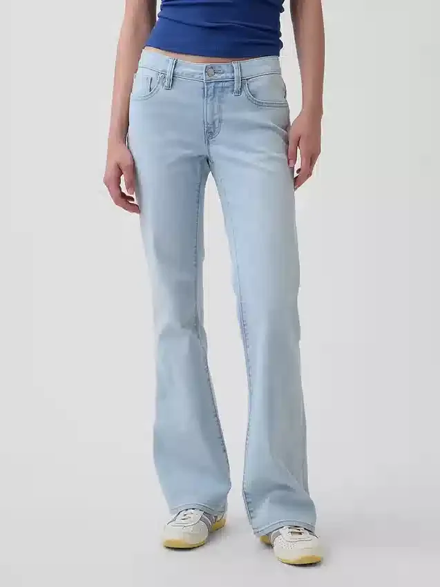 Jeans a vita bassa, lunghi e slim
