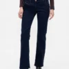Jeans a vita bassa, lunghi e slim