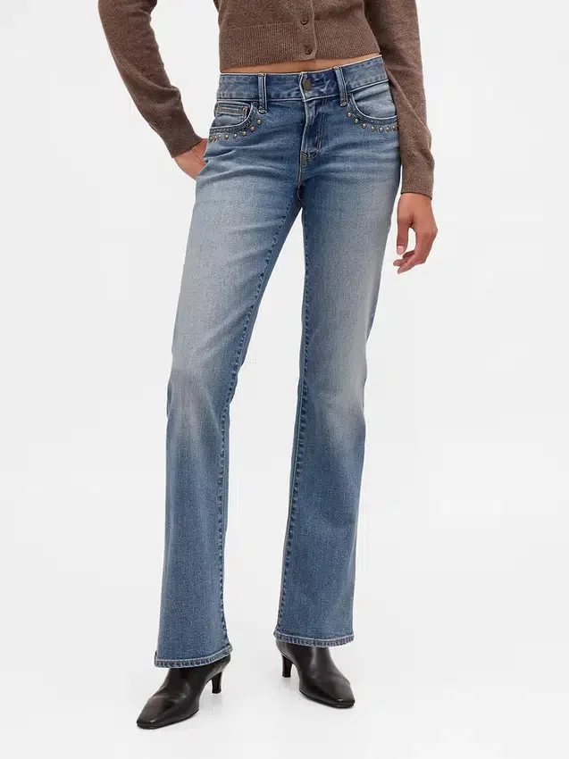 Jeans a vita bassa, lunghi e slim