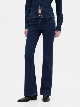 Jeans a vita bassa, lunghi e slim