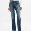 Jeans a vita bassa, lunghi e slim