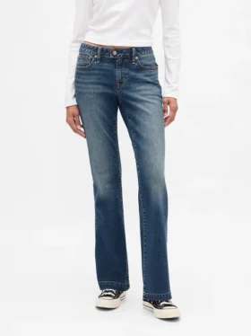 Jeans a vita bassa, lunghi e slim