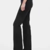 Jeans a vita bassa, lunghi e slim