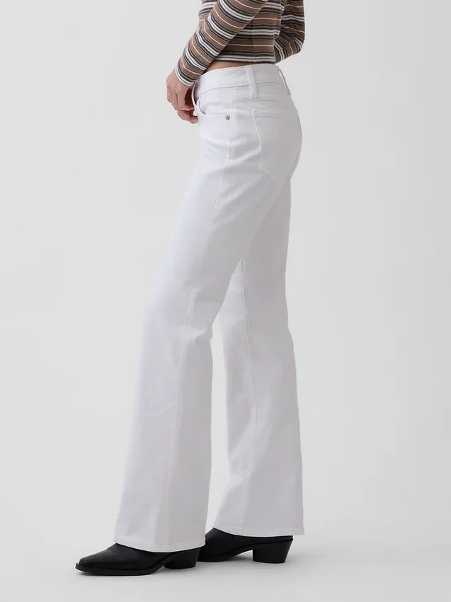 Jeans a vita bassa, lunghi e slim