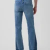 Jeans a vita bassa, lunghi e slim
