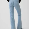 Jeans a vita bassa, lunghi e slim
