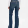 Jeans a vita bassa, lunghi e slim