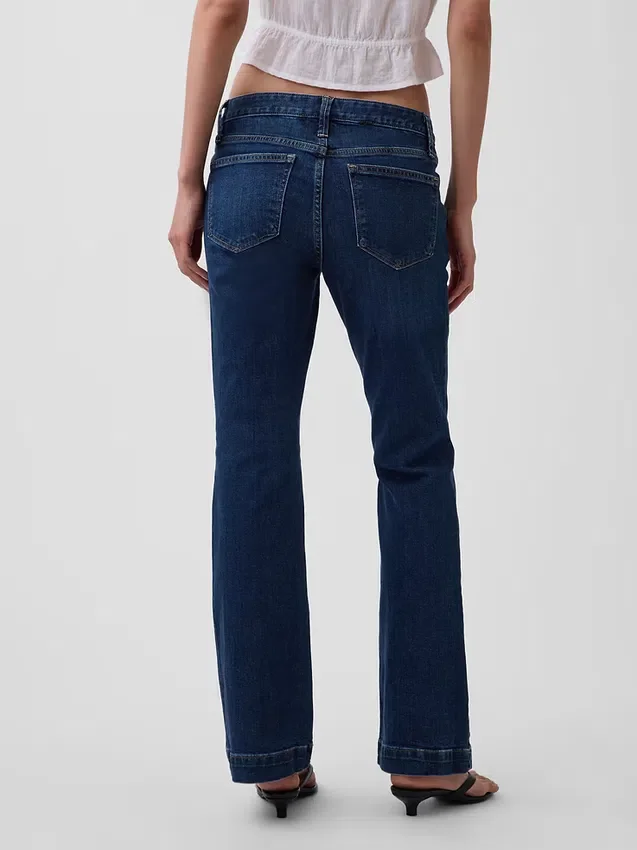 Jeans a vita bassa, lunghi e slim