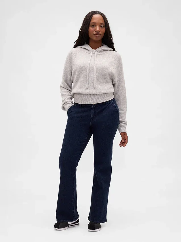 Jeans a vita bassa, lunghi e slim