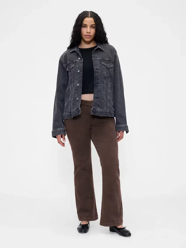 Jeans a vita bassa, lunghi e slim