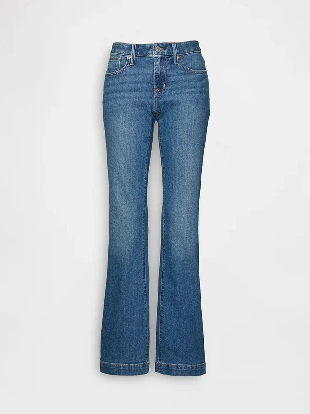 Jeans a vita bassa, lunghi e slim