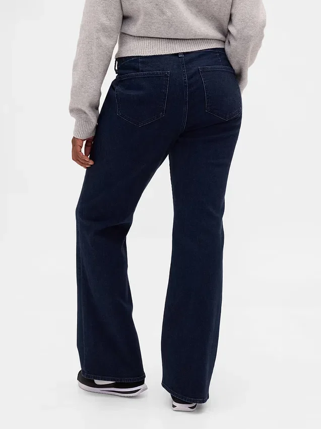 Jeans a vita bassa, lunghi e slim