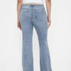 Jeans a vita bassa, lunghi e slim